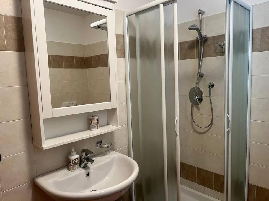 Appartement Mangia, Leggi, Dormi à Costa di Serina Extérieur photo