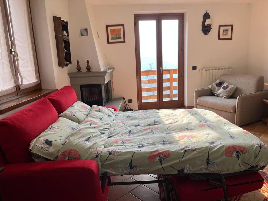 Appartement Mangia, Leggi, Dormi à Costa di Serina Extérieur photo
