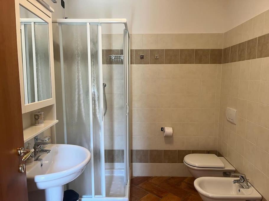 Appartement Mangia, Leggi, Dormi à Costa di Serina Extérieur photo